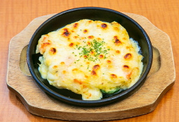 チーズ焼きポテサラ