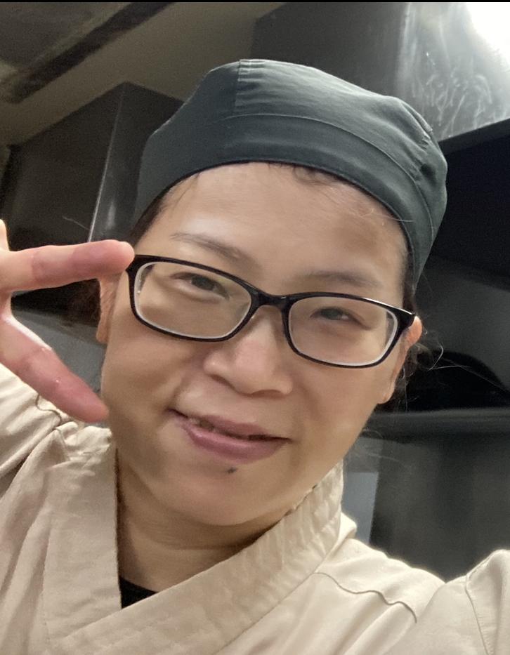 赤垣屋 本店 スタッフ：小東　恵